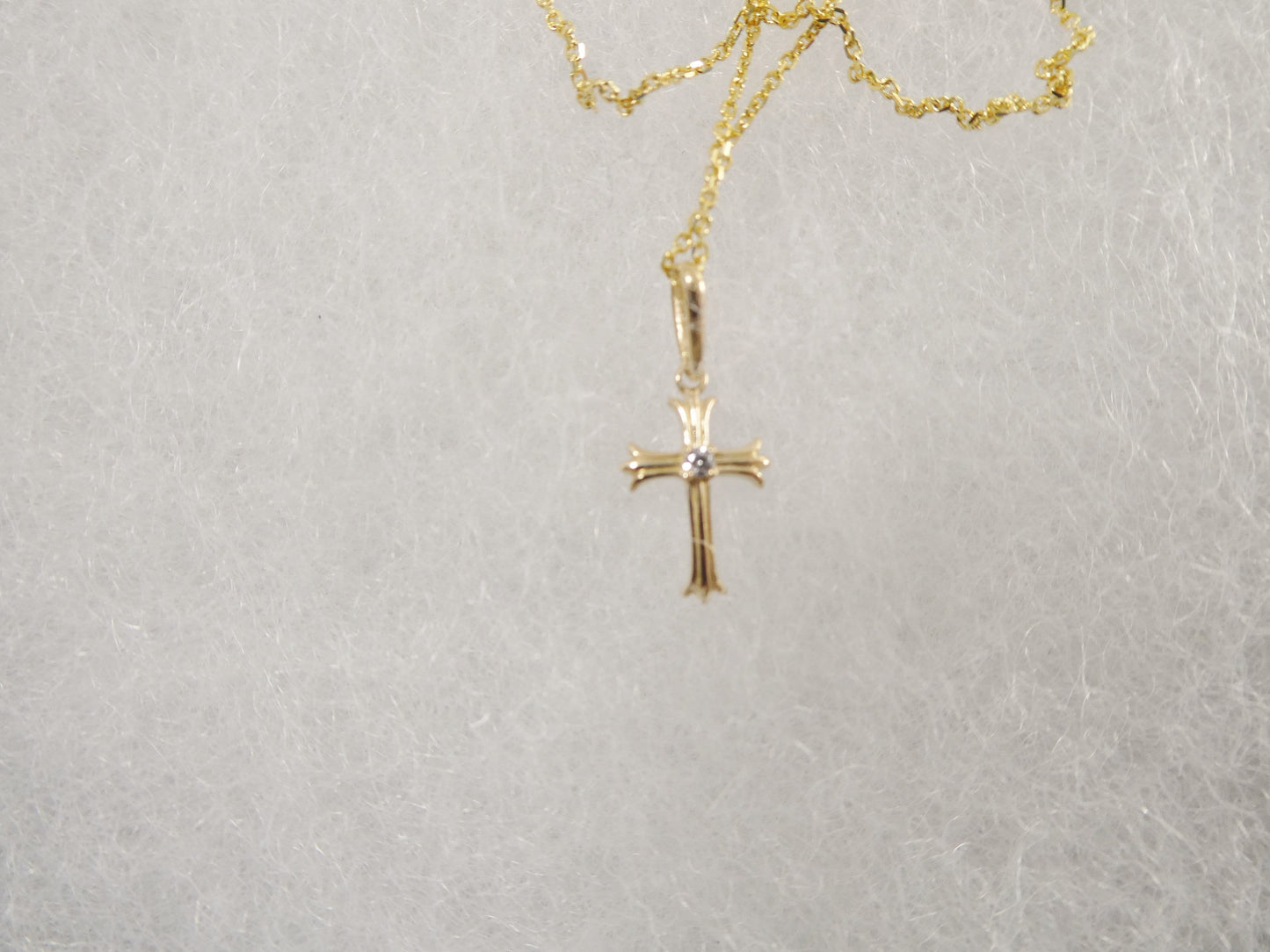 14k real solid yellow gold cross pendent and cable necklace