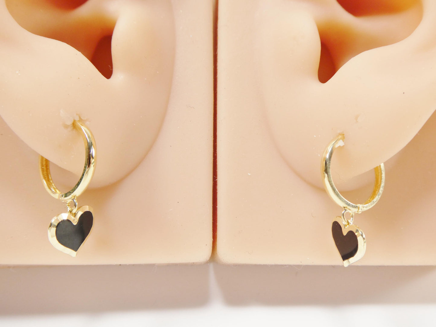 real 10k solid yellow gold black enamel heart hoop huggie earrings