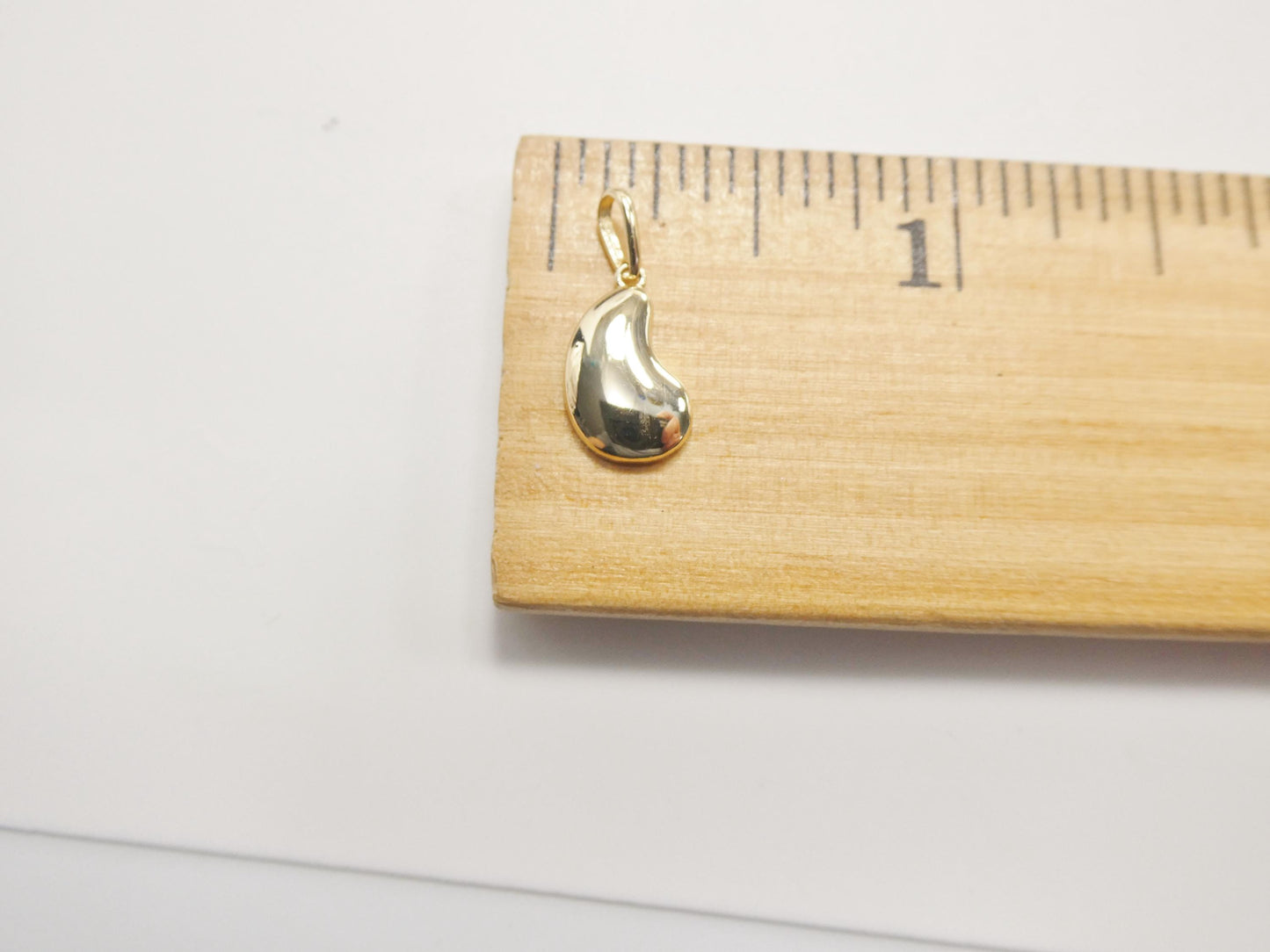10k real solid yellow gold 18 inch solid figaro chain and teardrop pendent set