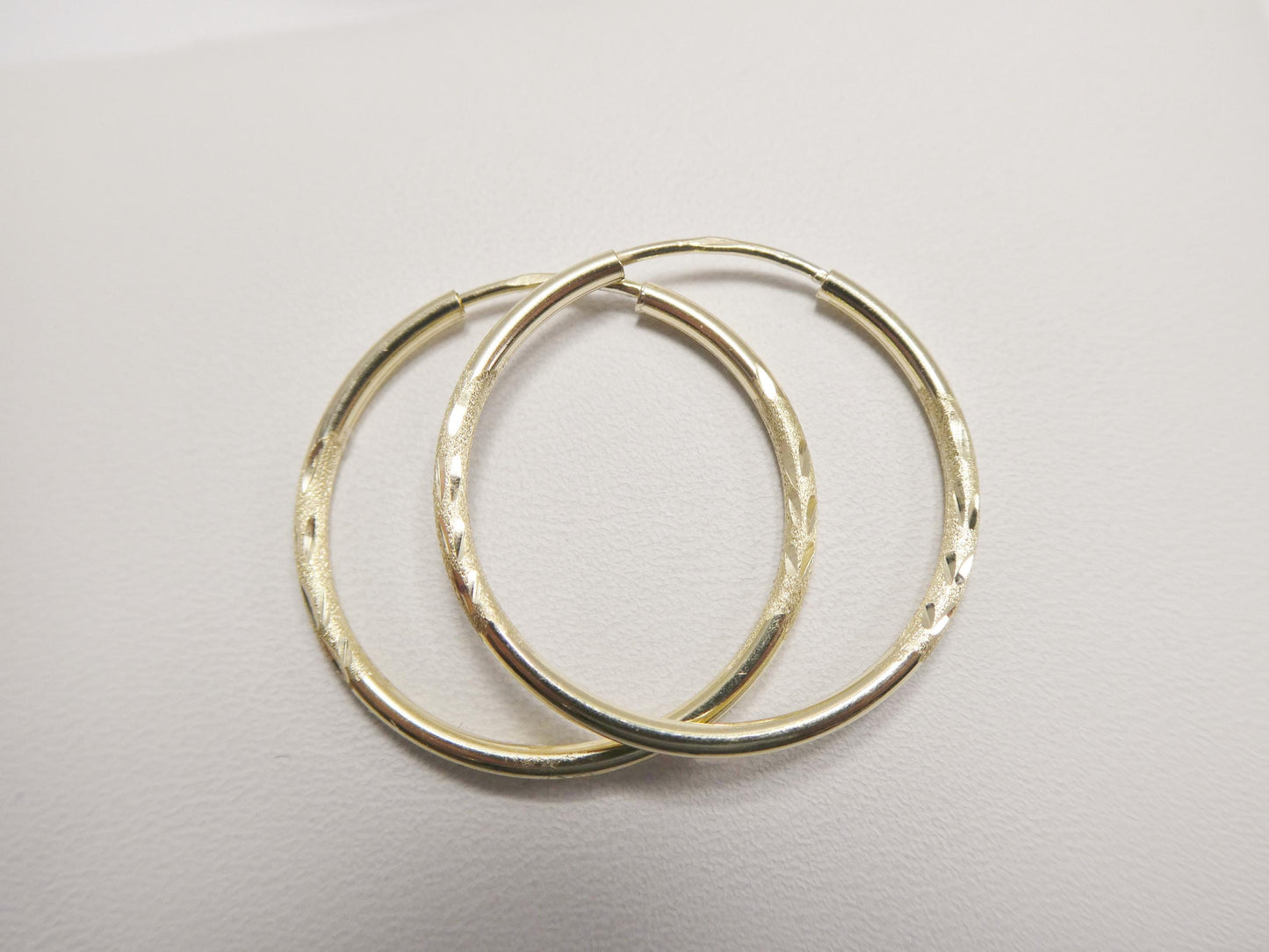 10k real solid yellow gold 2mm tube diamond cut endless hoop earrings