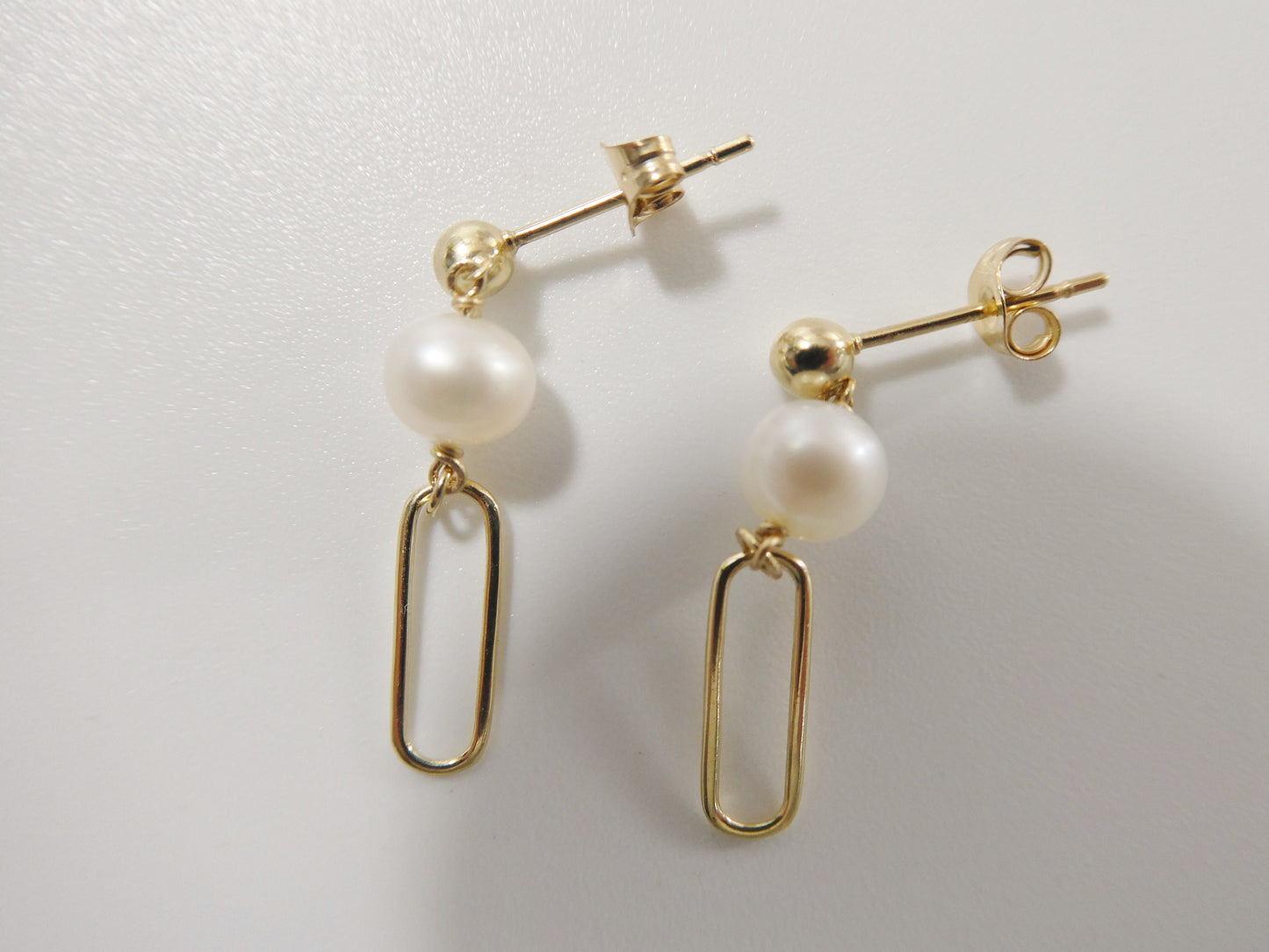 real 10k solid yellow gold freshwater cultured pearl stud earrings dainty