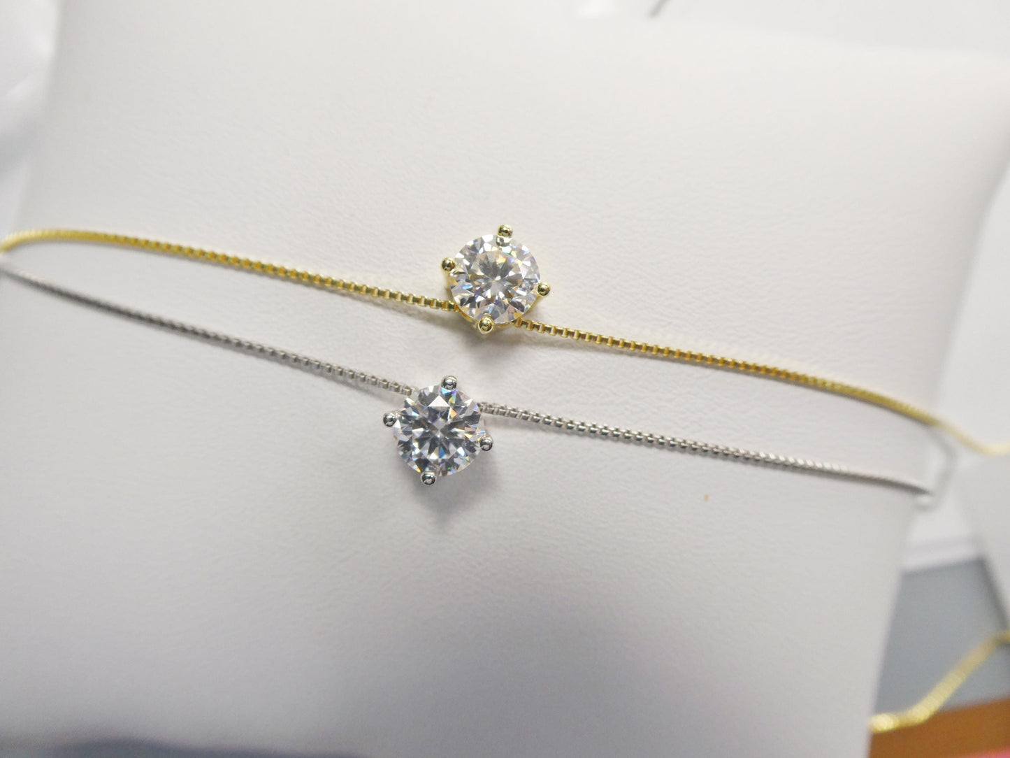 925 sterling silver round solitaire moissanite necklace
