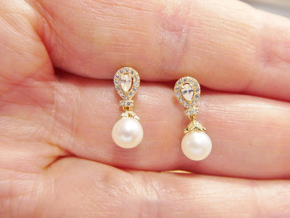Real 10k Solid Yellow Gold Cultured Freshwater Pearl Push Post Earrings