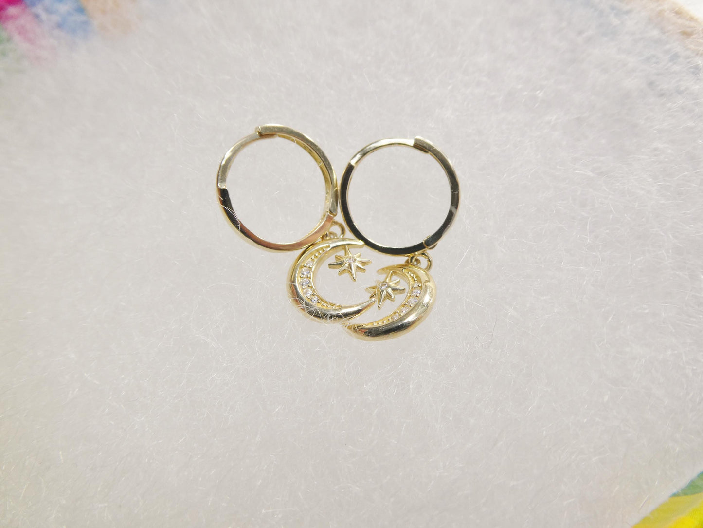 real 10k solid yellow gold designer moon and star hoop huggie earrings