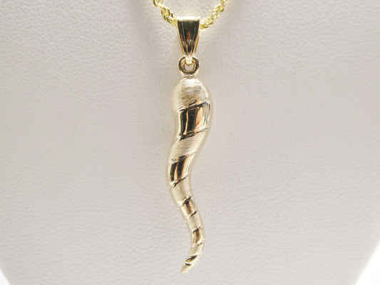 14k real solid yellow gold horn pendent and robe necklace