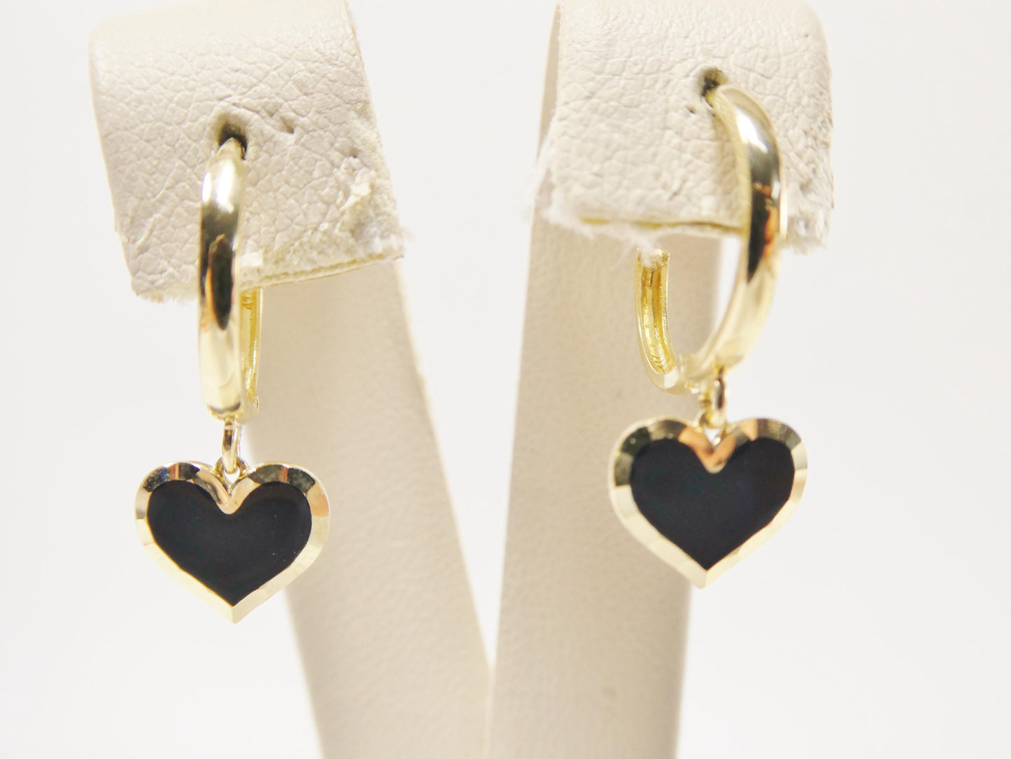 real 10k solid yellow gold black enamel heart hoop huggie earrings