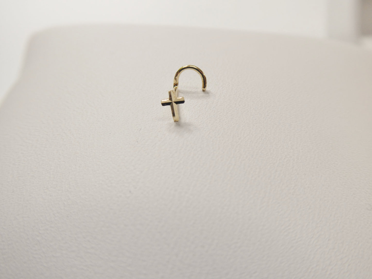 14k real solid yellow gold diamond cut twist cross nose ring