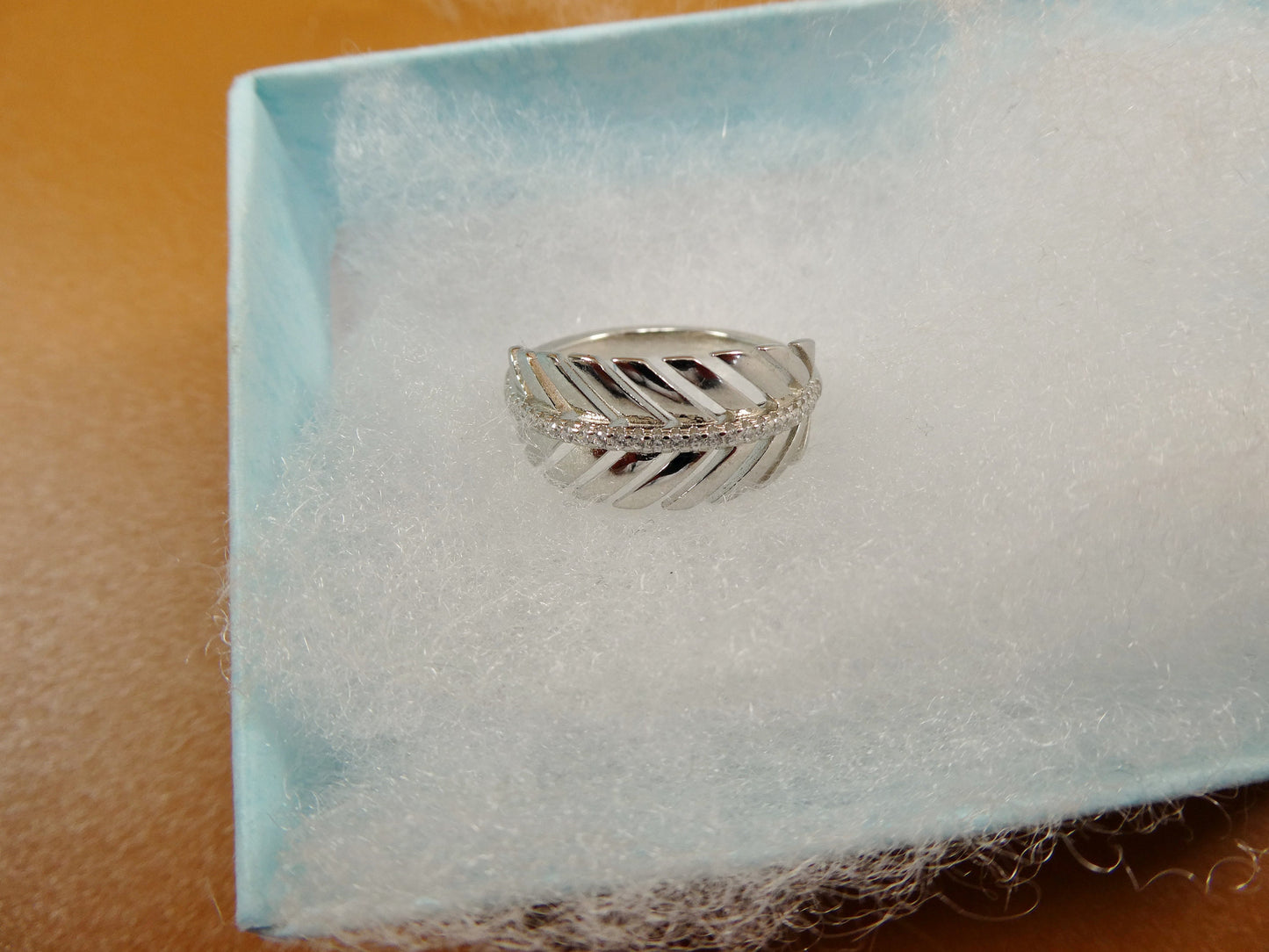 real 925 sterling silver over 14 white gold ladies ring