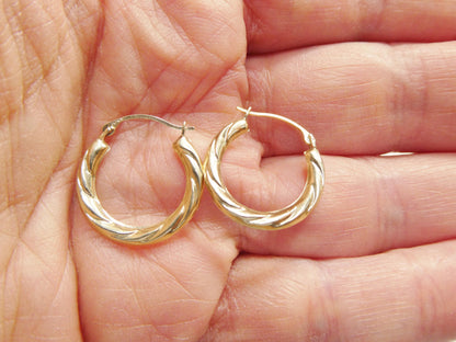 10k Real Solid Yellow Gold 18MM Classic Design Hoop Earrings