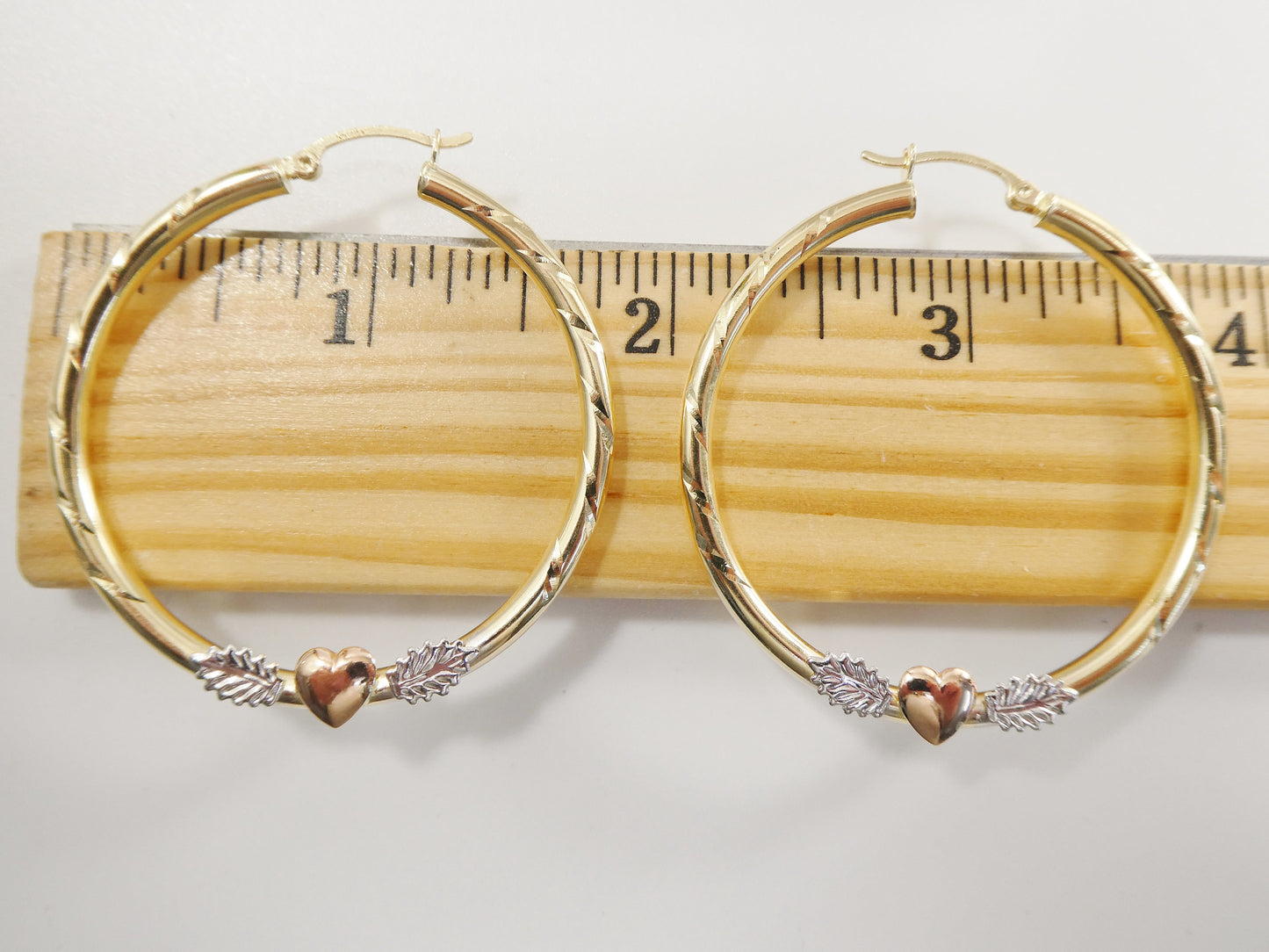 14K Solid Gold Hoop Earrings: Tri-Color Heart Center, 3mm