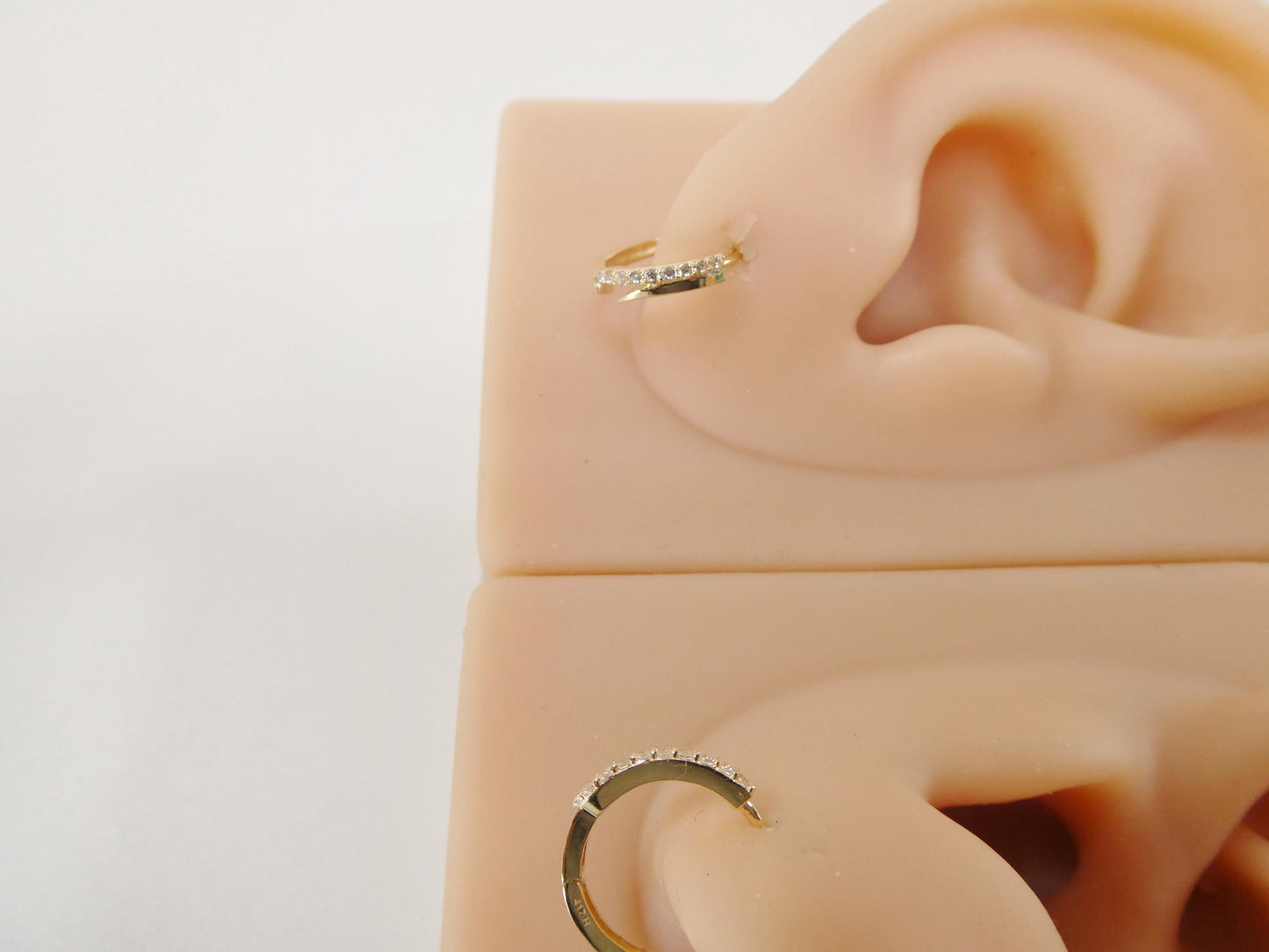 10k real yellow gold design huggies hinged hoop earring daith