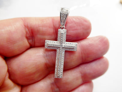 Real 925 Sterling Silver 18 Inch Flat Chain and Moissanite Cross Pendent Charm