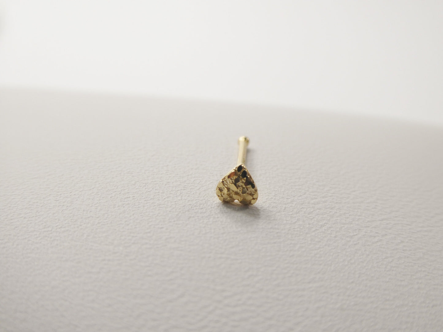 14k real solid yellow gold heart nose stud ring