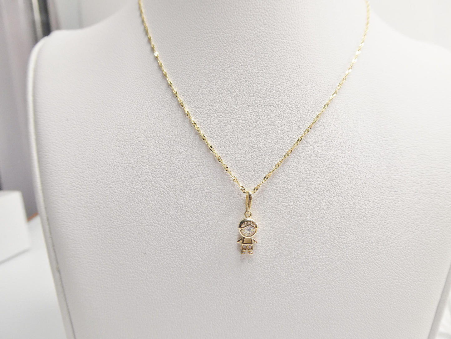 10k solid Yellow Gold Singapore Chain & boy girl pendent