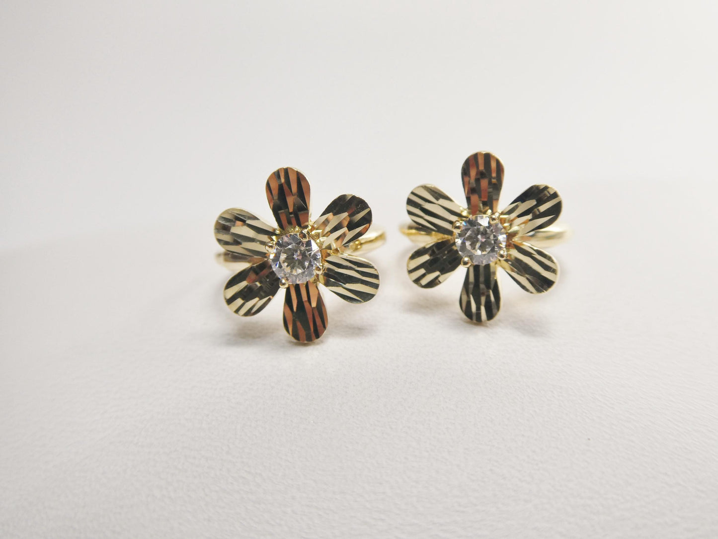 real 10k solid yellow gold designer floral hoop huggie earrings