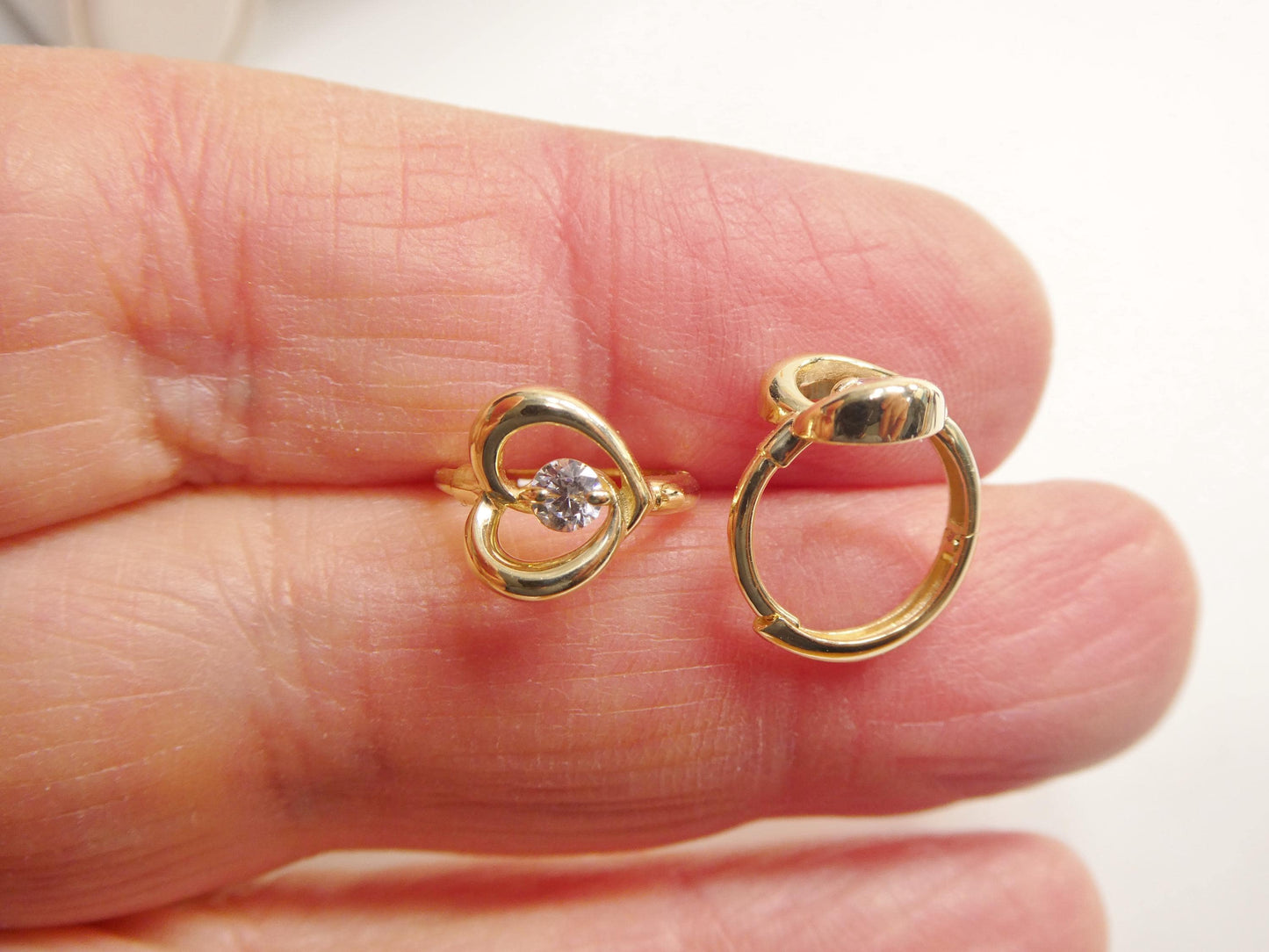 real 10k solid yellow gold designer heart earrings