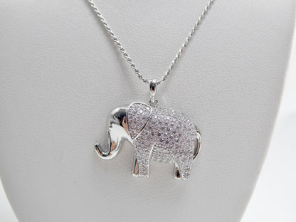 Real 925 Sterling Silver Elephant Pendant and 18 Inch Rob Chain