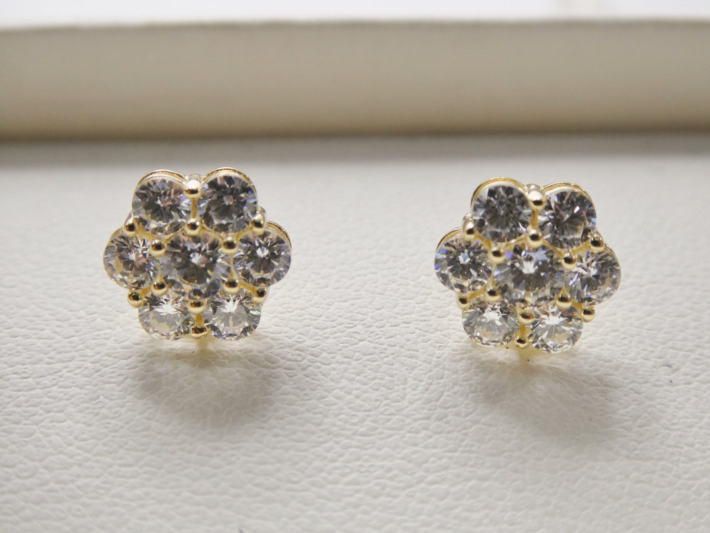 real 10k solid yellow gold 8mm flower push post stud earrings