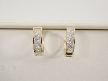 Real 10k Solid Yellow Gold Princess-cut Setting 14mm Hoop Huggie Earrings