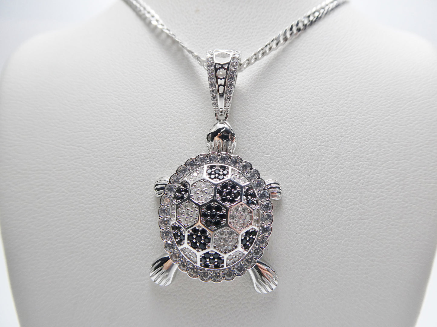 real 925 sterling silver 18 inch flat chain and turtle pendent charm