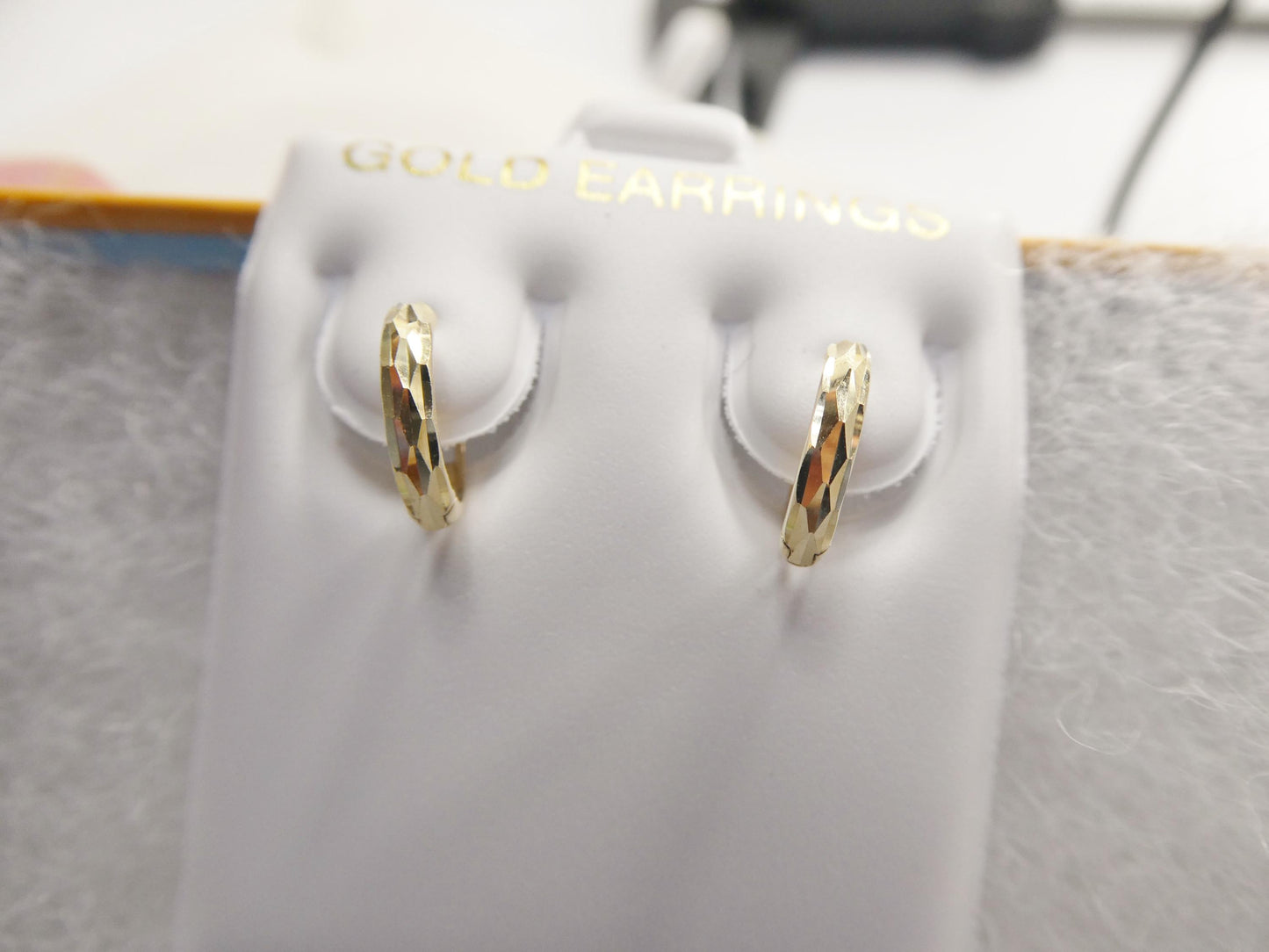 real 10k solid yellow gold diamond cut hoop huggie earrings