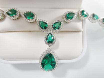 Real 925 Sterling Silver Teardrop Emerald Green Women Necklace