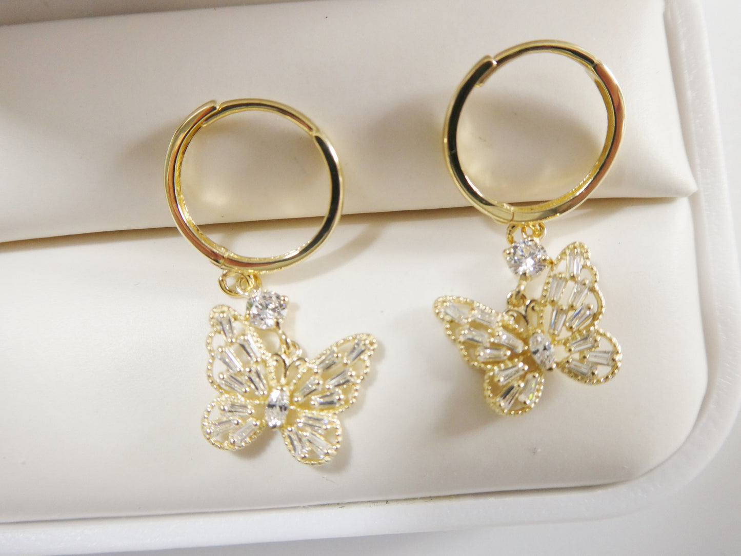 real 10k solid yellow gold butterfly drop baguette setting hoop huggie earring