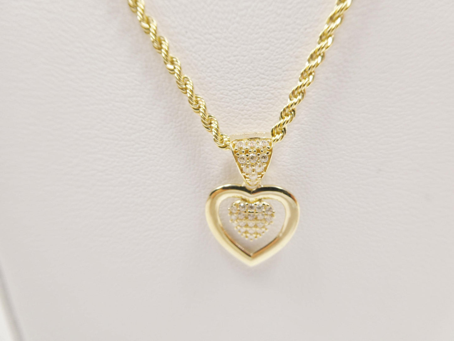 10k real solid yellow gold 16 inch chain and heart pendent set