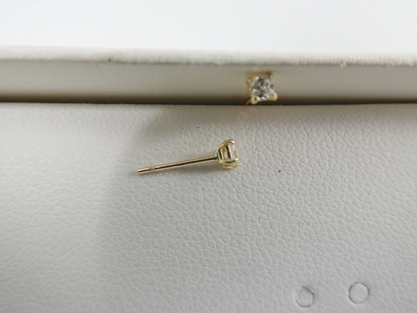 10k real solid yellow gold push post pair 2MM square nose earrings