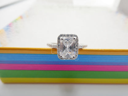 Real 925 Sterling Silver Solitaire Engagement Ladies Ring
