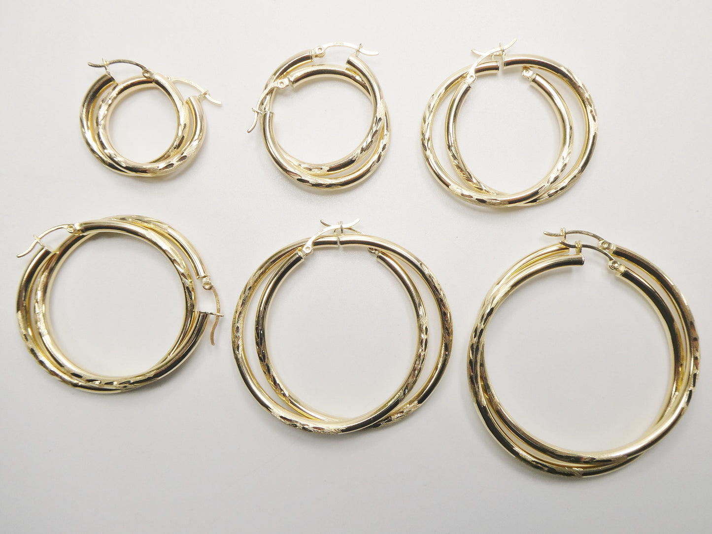14K real solid yellow gold round hoop earrings snap closure diamond cut finish