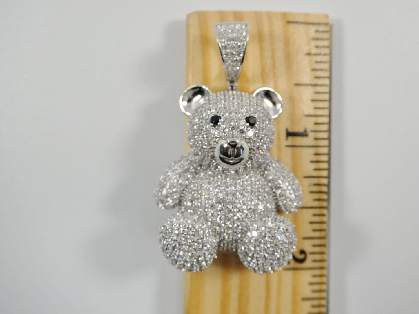 real 925 sterling silver teddy bear pendent and 2mm 20 inch moon cut chain