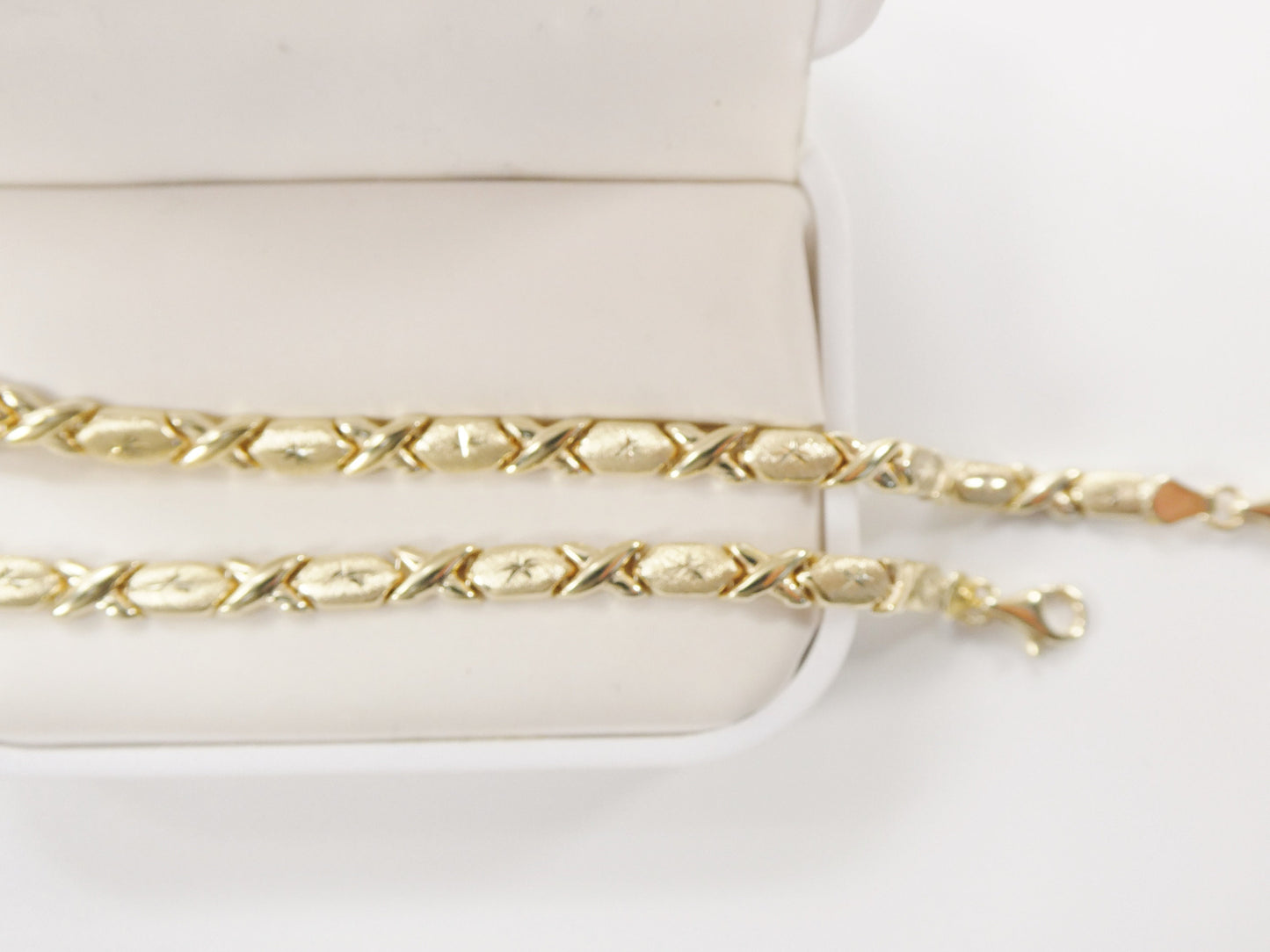 real 10k solid yellow gold 5.5/ 6.5 inch children/women xo bracelet