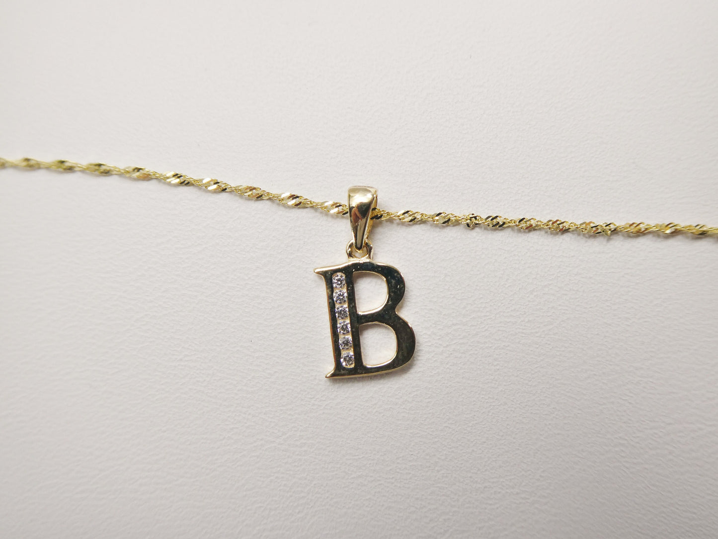 10k real solid yellow gold small initial alphabet pendent and necklace
