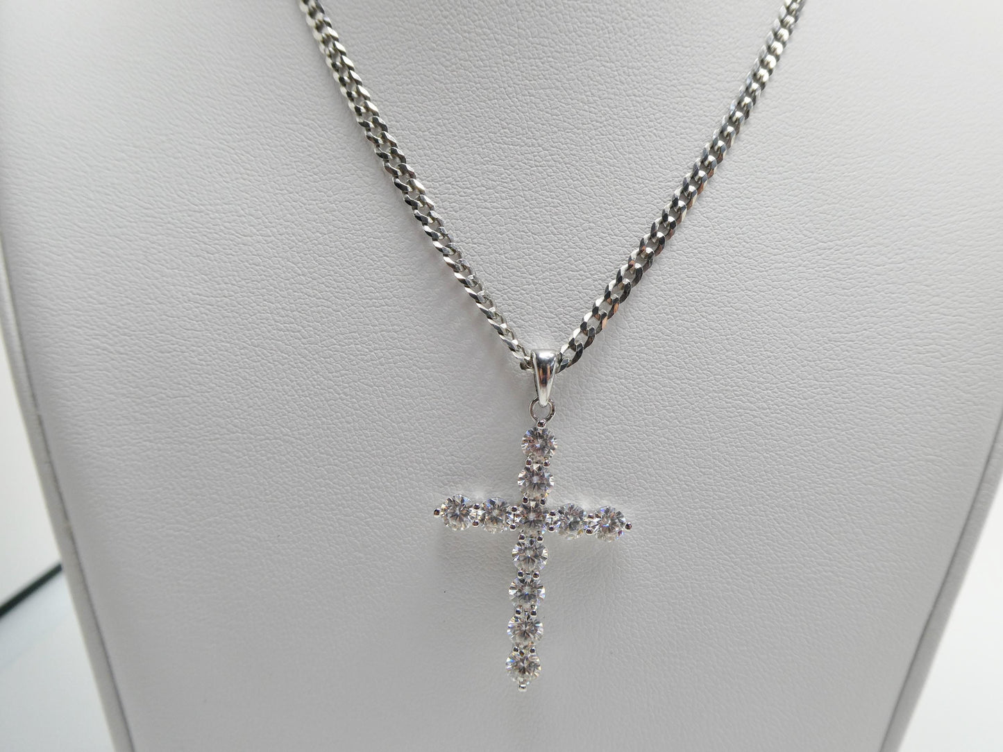 real 925 sterling silver 18 inch flat chain and moissanite cross pendent charm