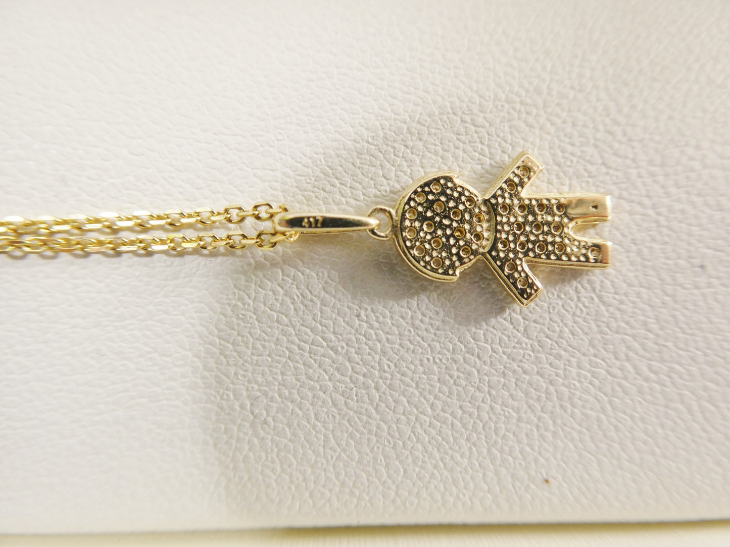 10k real solid yellow gold small boy pendent and 18 inch cable necklace
