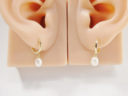 Real 10k Solid Yellow Gold Dangling Cultured Freshwater Pearl  Plain Hoop Huggie Earrings