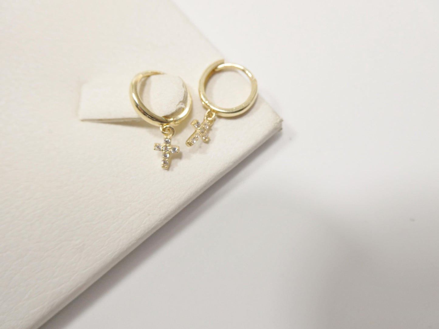 real 10k solid yellow gold cross dropping hoop huggie earring
