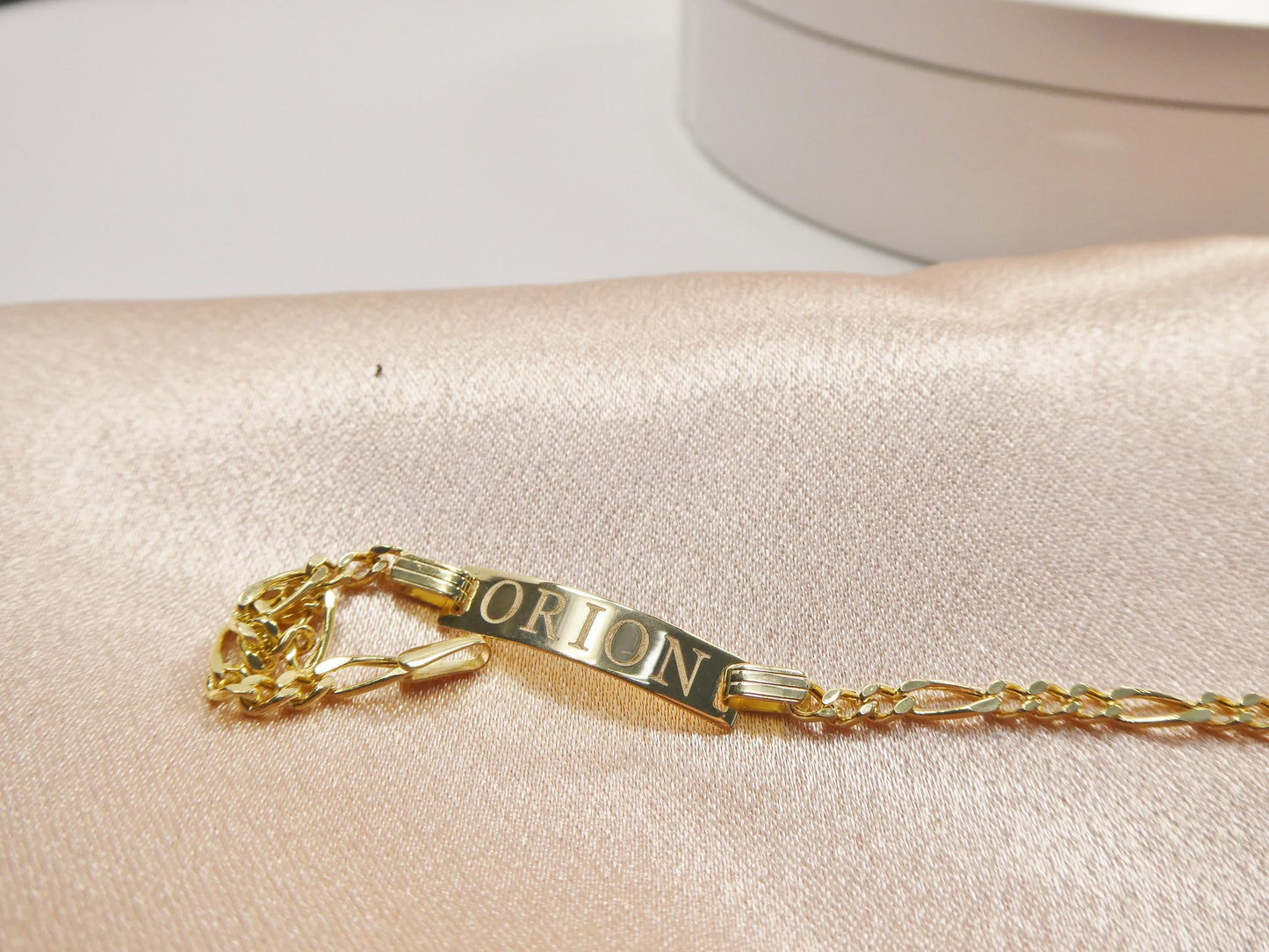 real 10k solid yellow gold 5.5 inch figaro style baby bracelet