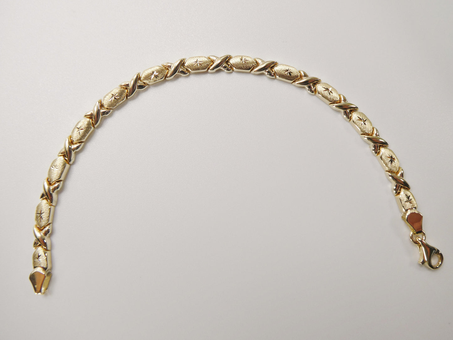 real 10k solid yellow gold 5.5/ 6.5 inch children/women xo bracelet