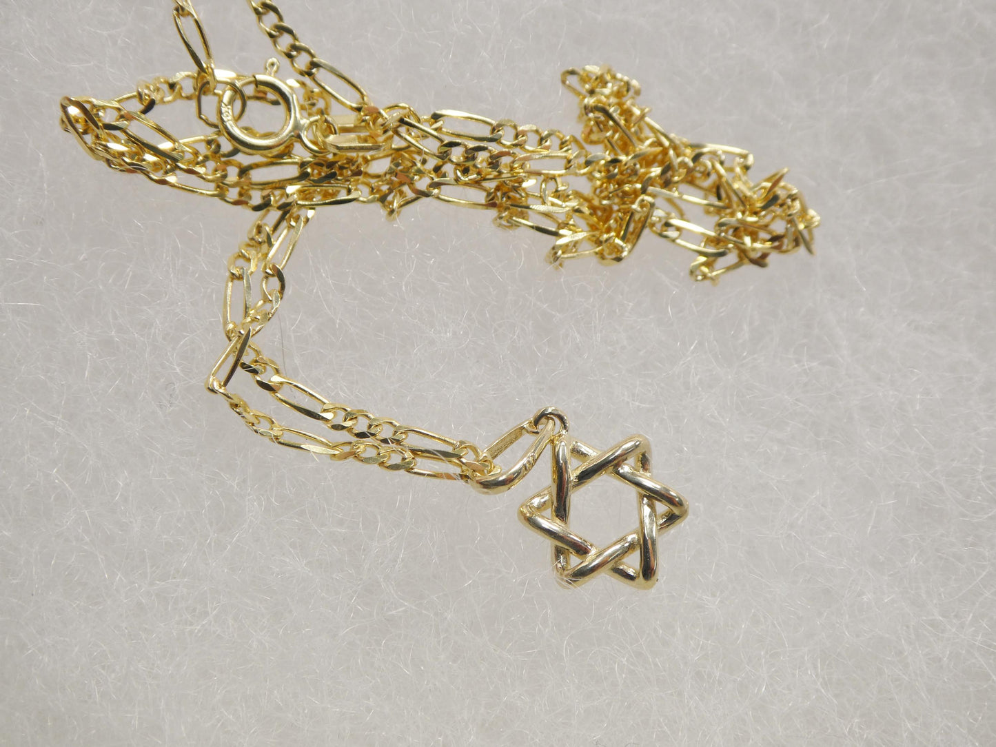 10k real solid yellow gold 18 inch solid figaro chain and star David pendent