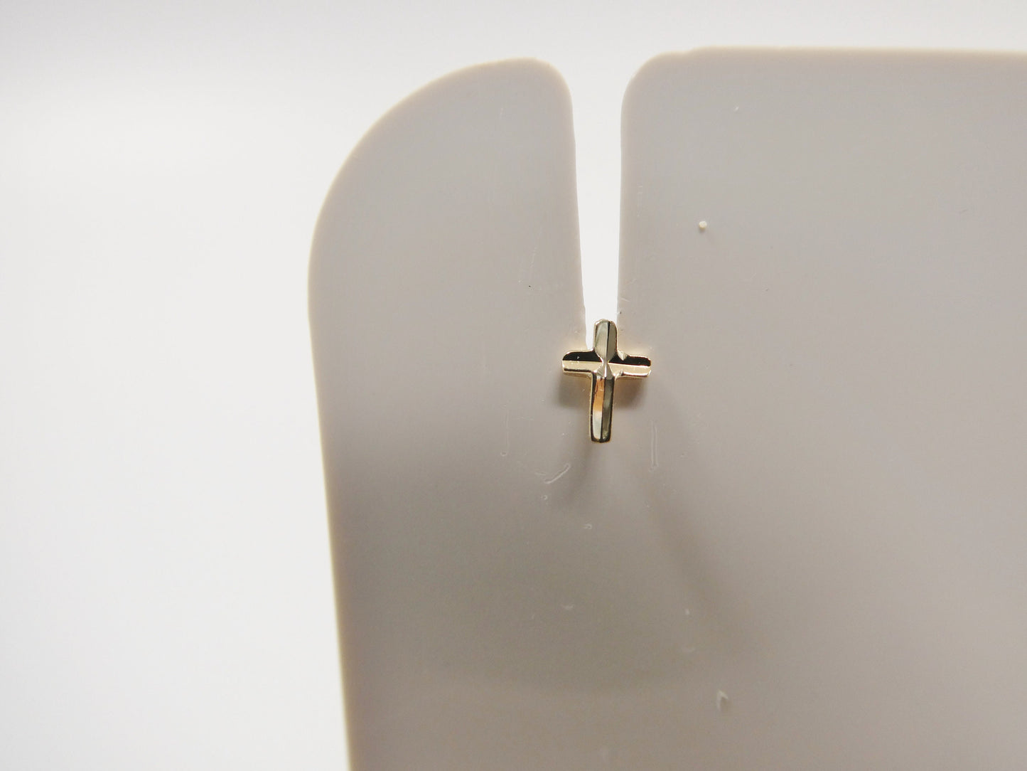 14k real solid yellow gold diamond cut cross nose ring