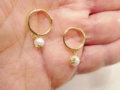 Real 10k Solid Yellow Gold Cultured Freshwater Pearl Hoop Huggie Earrings
