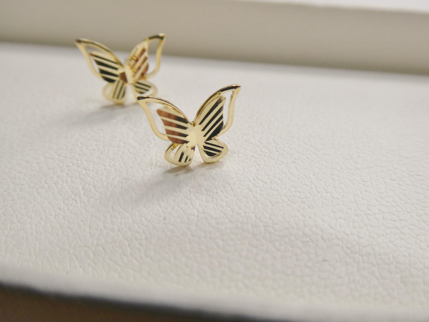 10k real solid gold butterfly push post post earrings