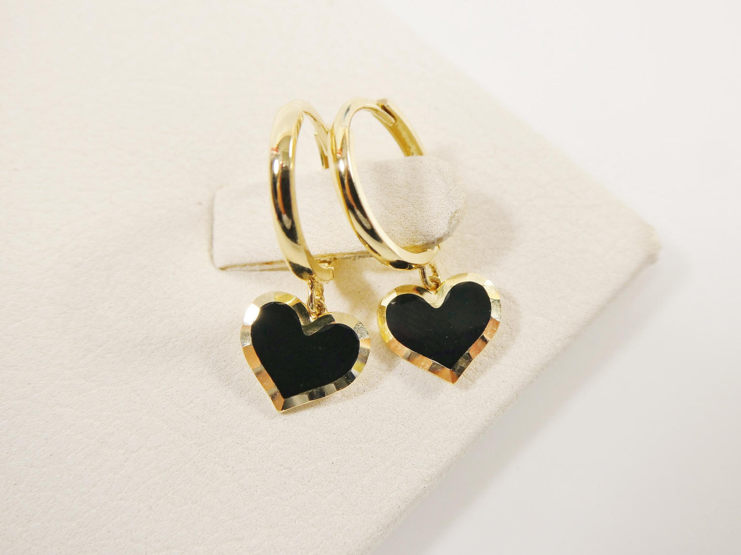 real 10k solid yellow gold black enamel heart hoop huggie earrings
