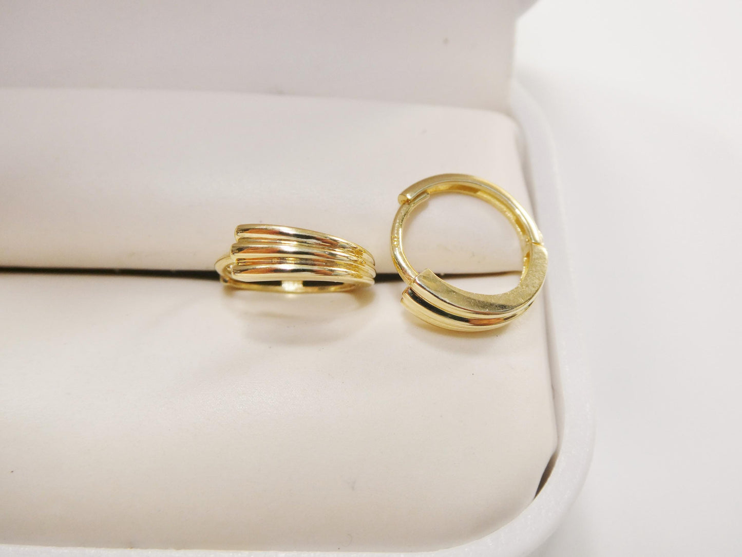 real 10k solid yellow gold designer hoop huggie earrings