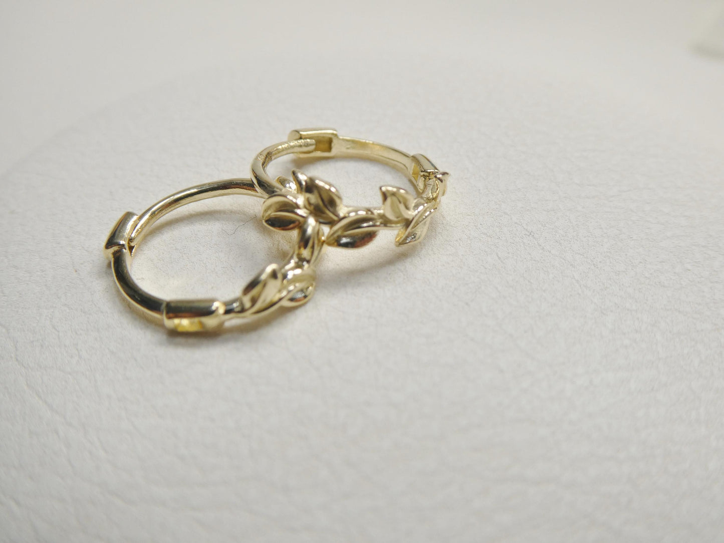 real 10k solid yellow gold designer olive leaf earrings