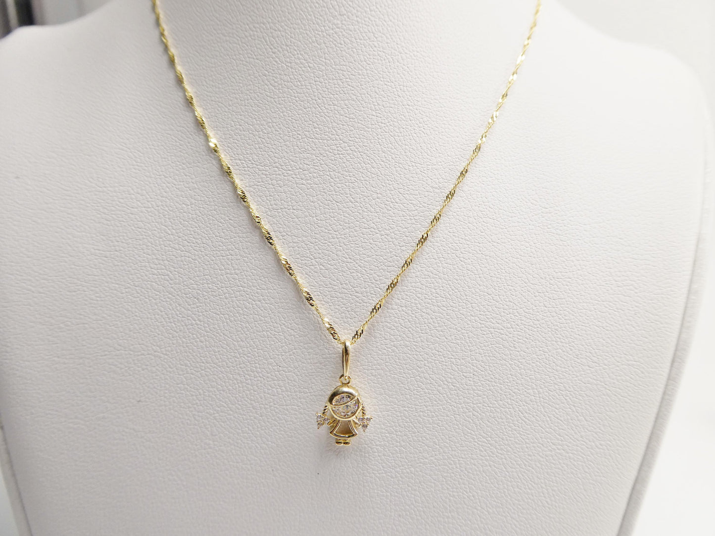 10k solid Yellow Gold Singapore Chain & boy girl pendent