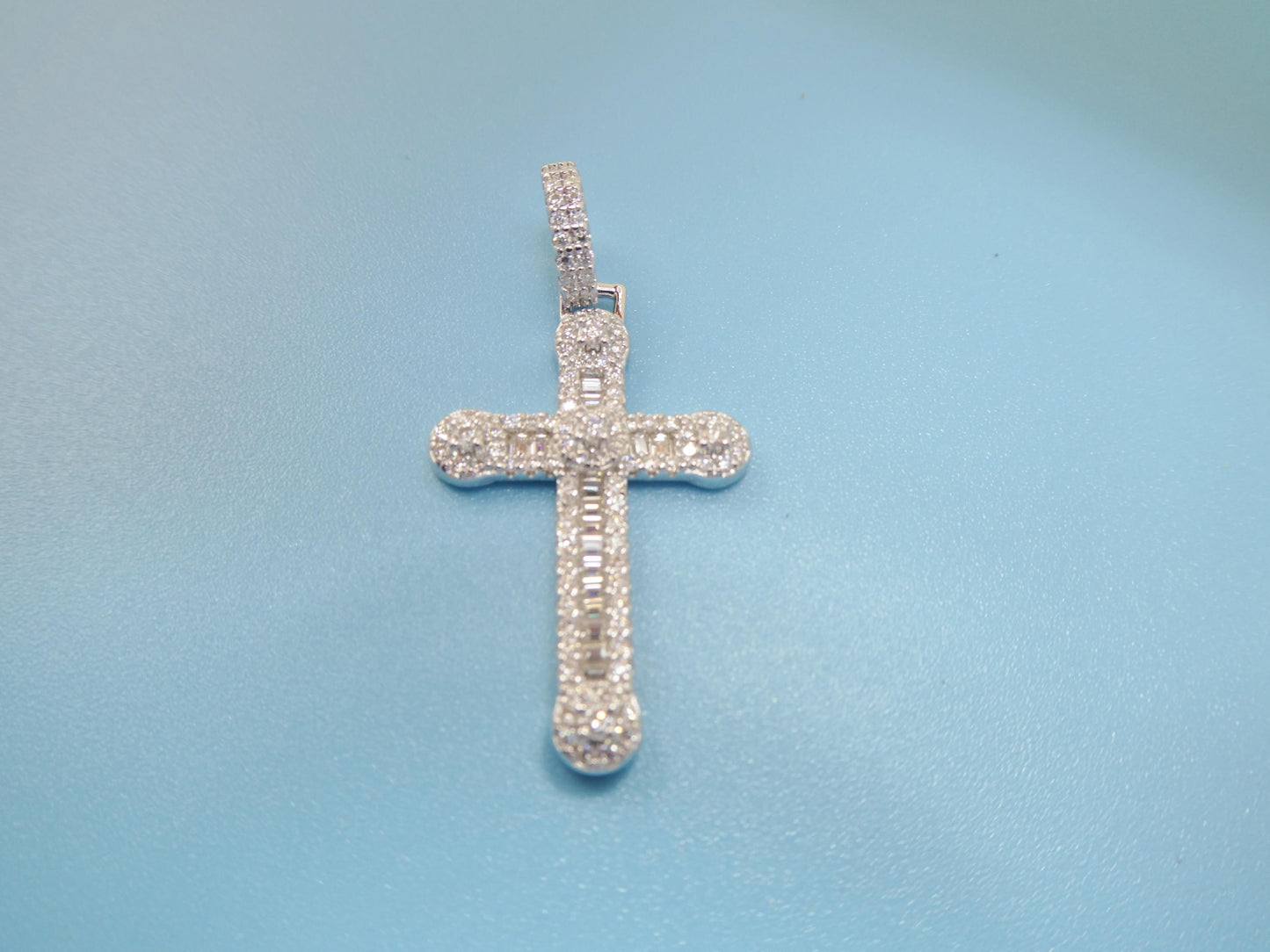 real 925 sterling silver 18 inch flat chain and moissanite cross pendent charm