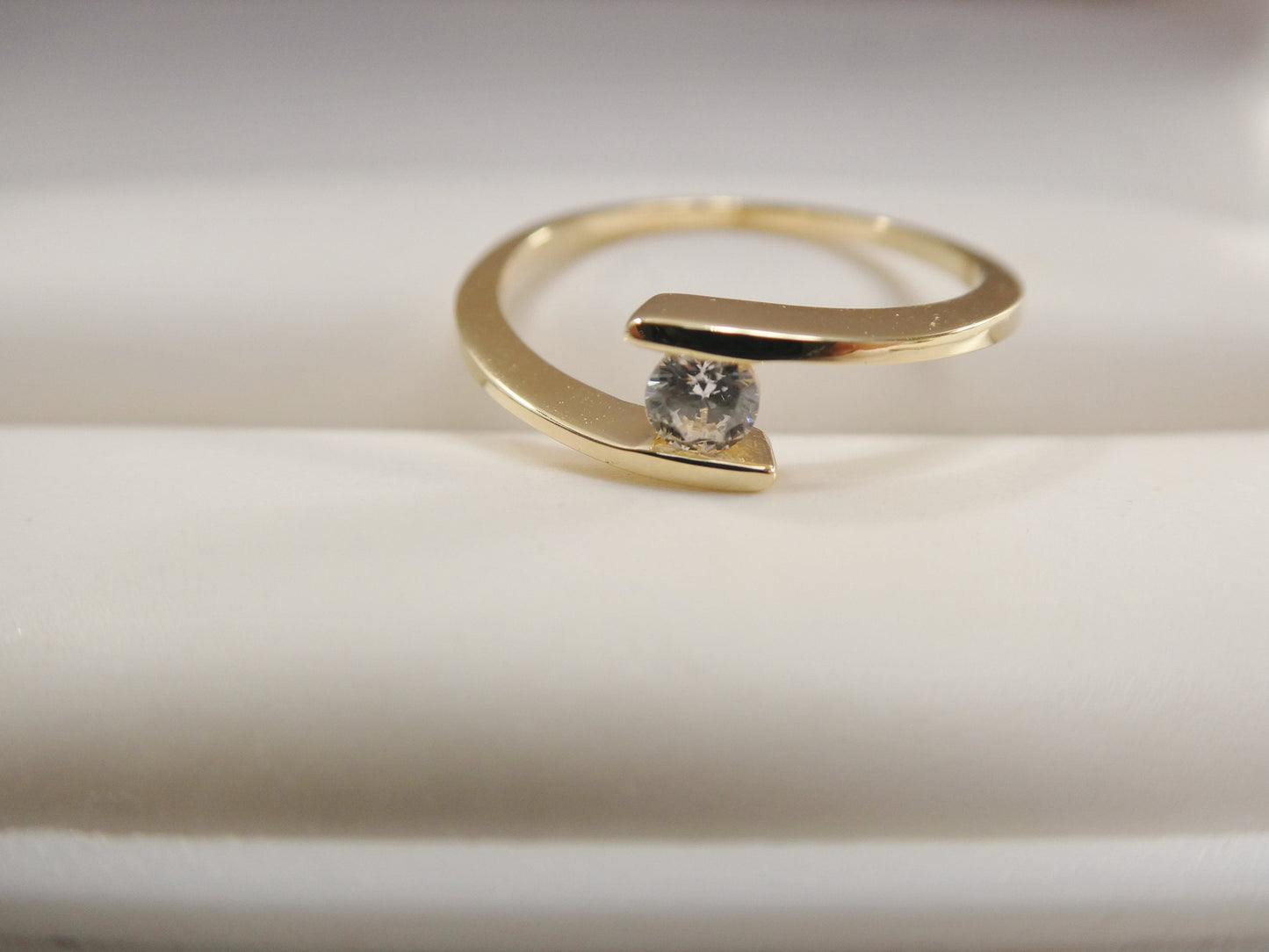 real 14k solid yellow gold women's classic micro pave setting pinky ring